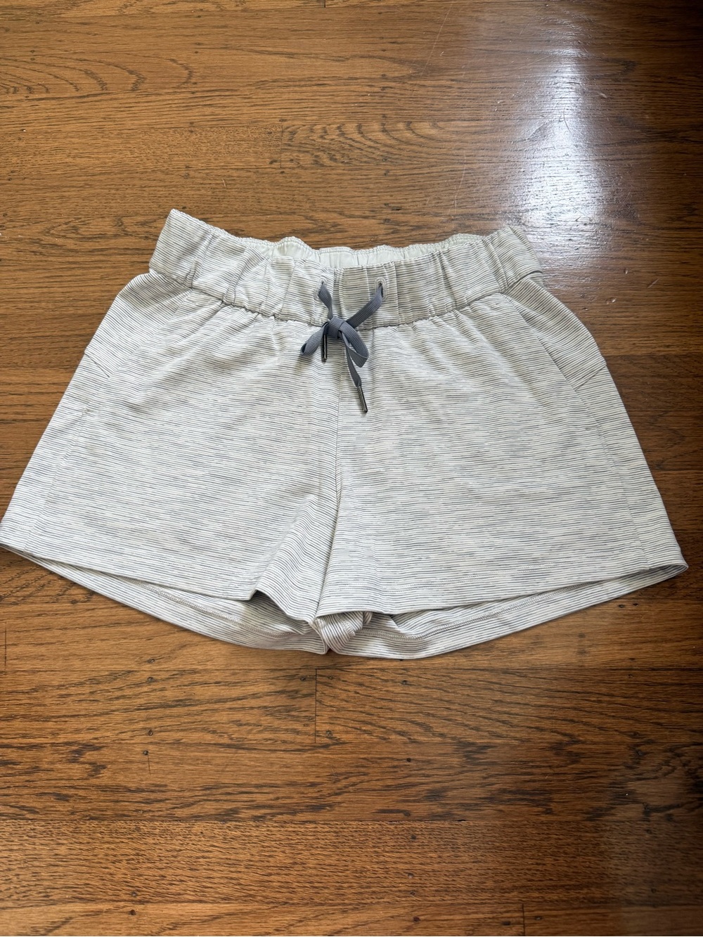 lululemon athletica Light Gray Pull-On Athletic Shorts